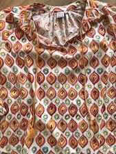 Schöne Bluse EMILY VAN DEN BERGH Gr. 40 - ungetragen