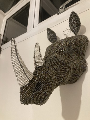 Grosser nashorn kopf perlen - nashorn,