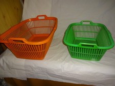 DDR Wäschekorb 2 x  groß