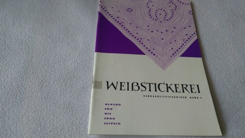 Weißstickerei - ,