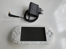 Sony Playstation Portable Street PSP E1004 Konsole weiss + Ladekabel