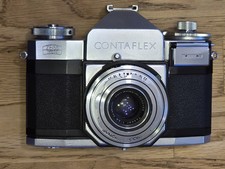 Zeiss Ikon Contaflex Synchro-Compur mit Carl Zeiss Tessar 1:2,8 f=45 mm Zubehör