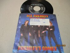 (16) Ace Frehley (Kiss) - Into