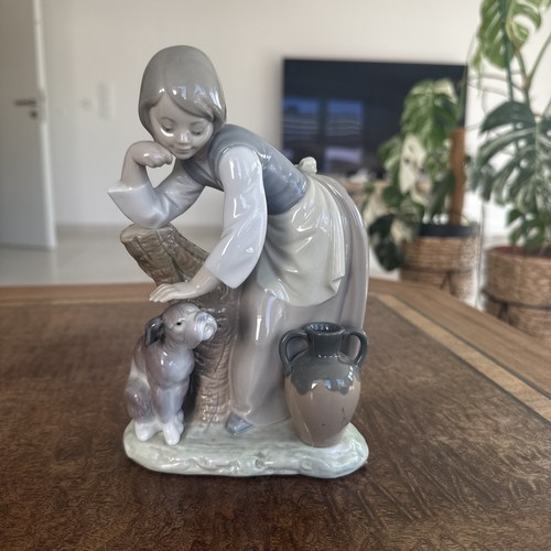 Lladro streicheln und - ￼lladro”streicheln,