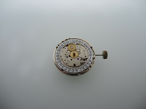 Uhrwerk tissot 2461 - tissot, signiert