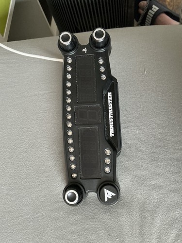Thrustmaster led display - thrustmaster,