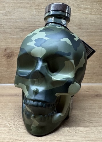 Crystal head wodka camo - head,