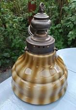 alte Deckenleuchte Glasschirm