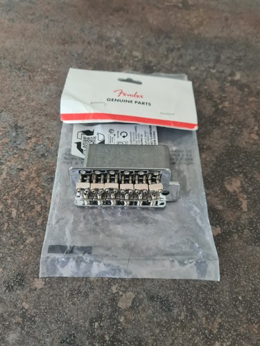 Fender stratocaster tremolo - stratocaster,