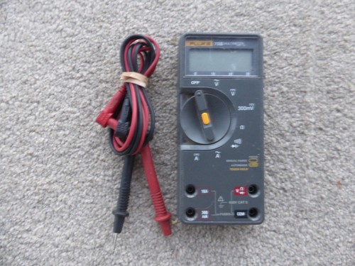 Fluke iii multimeter - fluke, 73