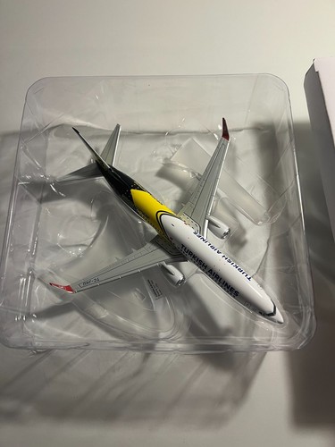 Turkish airlines boeing - turkish,