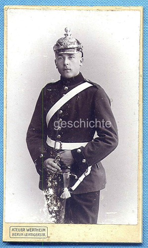 Foto offizier in - offizier,