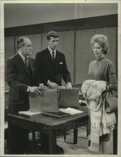 1962 Press Photo E. G