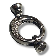 Verschluss und Mittelschließe