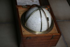 Sternenglobus von Kelvin & Hughes