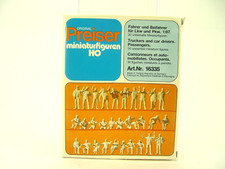 Fahrer für LKW u. PKW    - Preiser HO  - Figuren unbemalt -   16335   #E - gebr.