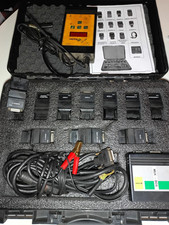 Diagnosegerät Brain Bee MGT-300 + Mux-Box + diverse ODB Diagnosekabel ungeprüft