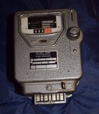 Antiker Helmut Kern Stromzähler Münzeinwurf DM (385)