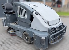 Nilfisk CS7000 Kehrmaschine Scheuersaugmaschine Flächenreiniger TOP nur 1052 Std