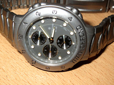 ORIGINAL JUNGHANS 42.2311 TITAN HERRENUHR