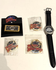 PLANET HOLLYWOOD 90er ABZEICHEN SCHLÜSSELANHÄNGER UHR GELDKLAMMER NEU