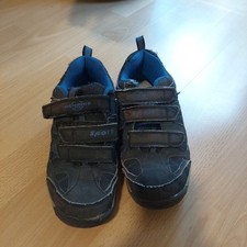 Gebrauchte Vty Schuhe G 37 Blau mit Kletterverschluss ohne Sohlen