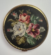 Puderdose mit Spiegel, Petit