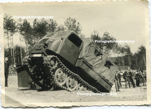 D7592 foto raupenschlepper ost - d7592,