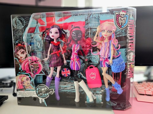 Monster high ghoulebrities - high,
