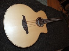 LAG T 177 AKUSTIK BASS incl Koffer ..Neuwertig !!