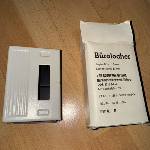 Locher aus ddr zeiten - locher, ddr-zeiten