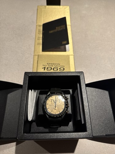 Moonswatch 1969 limited - moonswatch,