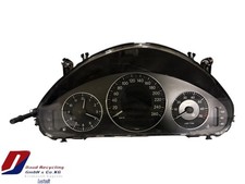 Mercedes-Benz E-Klasse W211