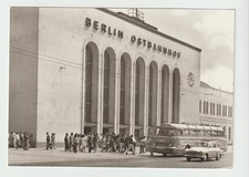 AK   Berlin Ost Bahnhof  1971 Schöner Bus