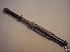 ACHSE HINTERRADFELGE VN 1500