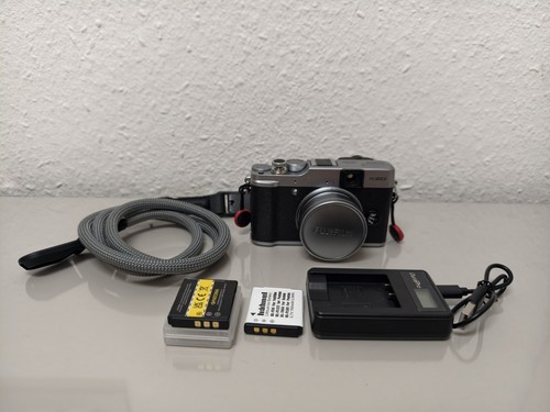 Fujifilm x20 silber - fujifilm,