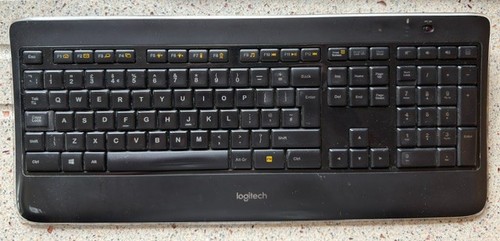 Logitech k800 illuminated - logitech,