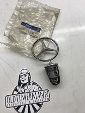 Stern Motorhaube Kühlergrill