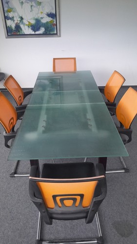 Konferenztisch aus glas - glas, mit