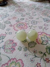 2 kleine Onyx Kugeln hell grün schöne Deko oder für die Handmassage nach Qi Gang