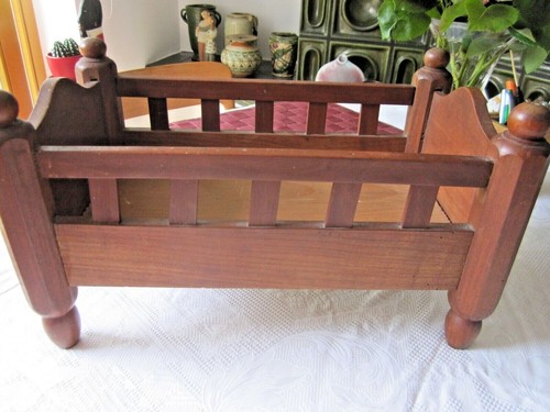 Antikes puppenbett massivholz - antikes,