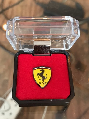 Ferrari emaille pin - ferrari,
