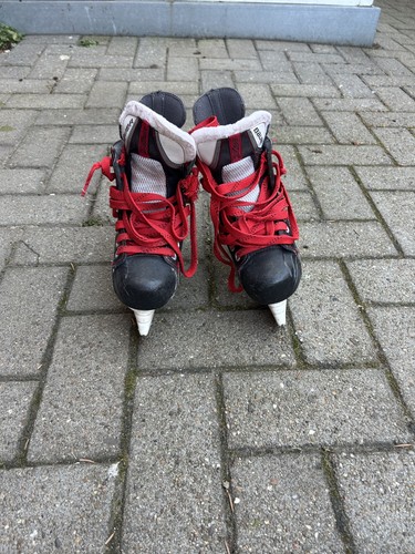 Schlittschuhe - (eishockey),