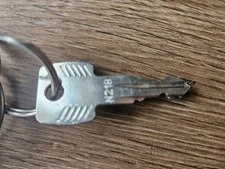 Original Thule Schlüssel Ersatzschlüssel für Dachboxen Fahrradträger N 218 N218