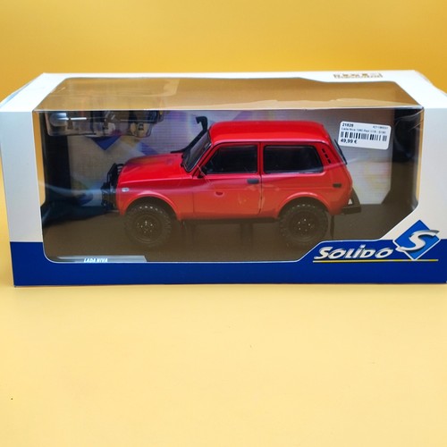 Lada niva 1980 rot mit - lada,