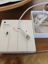 Original Apple EarPods