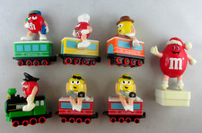 FREMDFIGUR + KONVOLUT / M&M ZUG FIGUREN von NESTLE SMARTIES + LESEN K22