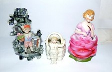 Thüringen 3x Figur Bunt Porzellan Knabe am Obst Korb Blumen Mädchen Vase 19629