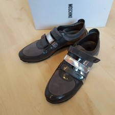neue Moschino Sneaker in 39