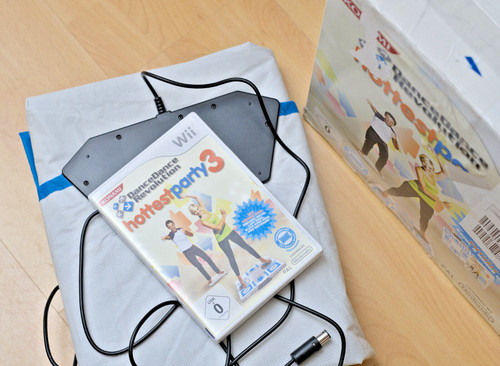 Hottest party mit konami - mit,